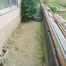 チップ砕石 砂利敷き詰 敷き均し工事-07