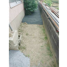 チップ砕石 砂利敷き詰 敷き均し工事-08