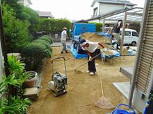 真砂土敷き詰05