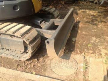 残土のすきとり作業-2